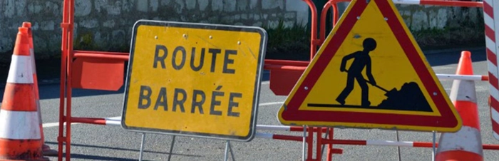 PANNEAU DE SIGNALISATION